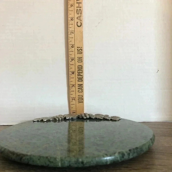 Vtg Marble Cheese Board  Round Trivet - Picture 5 of 5